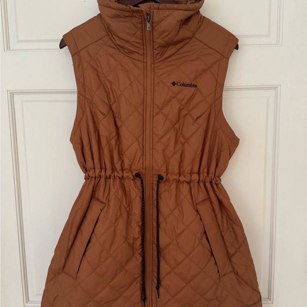 Columbia Brown Quilted Vest with High Collar